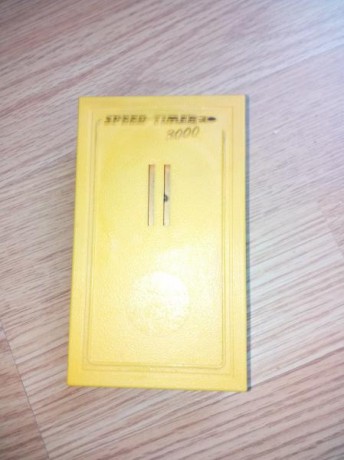 Speed Timer 3000.
Funciona perfecto, sólo le falta la pegatina.

100€ puesto en casa 00