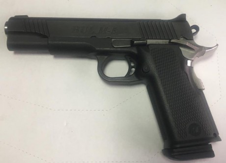 Vendo Pistola Bull modelo M-5 del Calibre 9 Pb.

Está en perfectas condiciones y funciona de maravilla.

Pistola 01