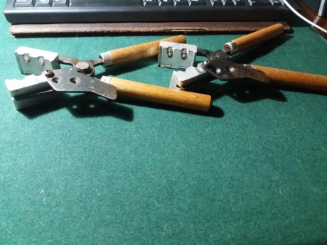 Vendo de la marca Lee las siguientes turquesas:
-358-105-SWC. (105 grains)
-356-102-1R. (102 grains)
-356-125-2R. 00