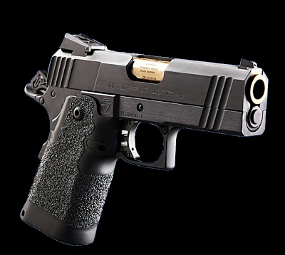 Hola compañeros. Un buen amigo Vende una preciosa pistola INFINITY HIBRID en acero inoxidable, solo ha 00