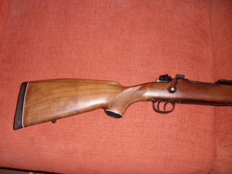 Cambio VOERE de cerrojo, caja larga, calibre 9,3x62, 3 + 1 cartuchos, sin golpes, muy cuidado, bases Warne 00