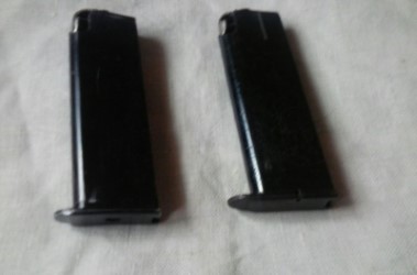 Se venden dos cargadores para STAR DK-DKL, 9mm. corto, precio de los dos con envío incluido 50,00€. Por 02