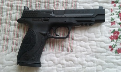 OPORTUNIDAD LA PISTOLA NUEVA VALE 1.095 € MAS 2 CARGADORES EXTRAS DE 45 € CADA UNO
Comprada nueva por 02