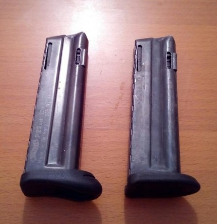 Buenas, se vende cargador para walther p22 del calibre 22 lr. Precio 22 euros con portes incluidos. Se 01