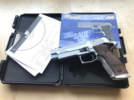 Pongo a la venta la sig sauer el modelo p226 x five , el arma esta impecable , porque yo no he tirado 32