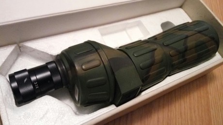 Vendo Telescopio Kowa con zoom de 11 a 33 aumentos tamaño compacto y calidad de visión superlativa, lo 00