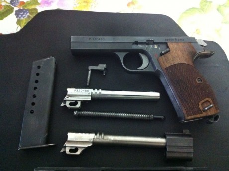 Buenos días ,vendo sig p 210 heavi frame,en perfecto estado con dos cañones uno de cinco pulgadas y otro 01