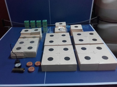 Hola a todos.
Por distintos motivos hemos tenido que cesar la actividad de nuestro club de tiro por la 00