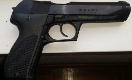 Por dejar el tiro Vendo revolver original Colt S.A.A como nuevo solo estrenado ,cañon de 4,75 pulgadas 00
