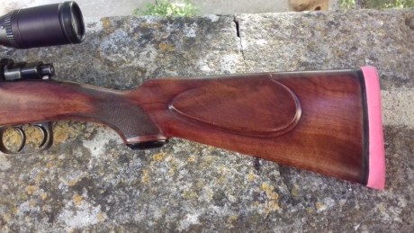 Se vende cerrojo 7x57 perfecto de maderas  y acero. Cañón  medio octogonal, cantonera inglesa,  monturas 50