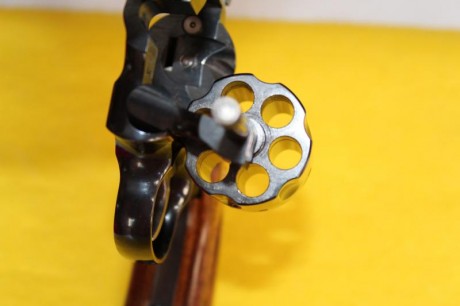 Vendo revolver SW K-38 Modelo 14-8 Masterpiece calibre .38 Special impecable, con muy poco uso al disponer 02