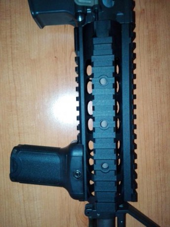 Se vende carabina táctica  Walther m4 ops, fabricada bajo licencia COLT,  calibre 22lr , culata retractil 01