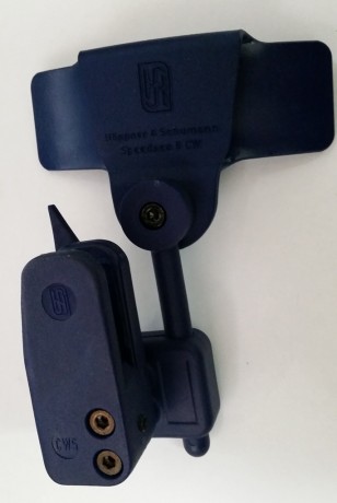 Se vende funda IPSC Hoppner & Schumann Speedsec 5cw y portacargador de la misma marca para pistolas 00