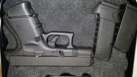 Hola a todos.

Vendo mi GLOCK 26 de 4ª generación.
La compré en noviembre de 2015.
Tiene muy pocos disparos, 02