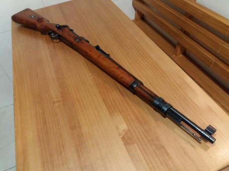Pues eso foreros, aqui os dejo un par de fotos generales de la ultima joya de mi colección, un k98 con 51