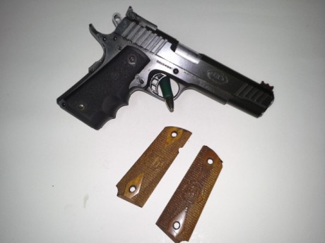 BUENAS.

SE VENDE ESTA STI TROJAN CON POCO USO. TIRA MUY BIEN . SE VENDE CON DOS AÑOS DE ANTIGUEDAD Y 00