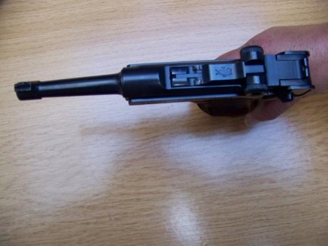 Vendo ERMA modelo EP-22, copia en calibre .22 l.r. de la mitica P-08 alemana, fabricada por la desaparecida 90