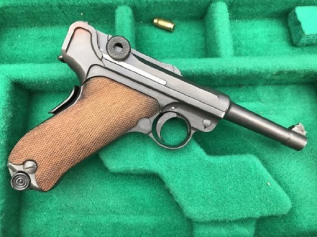 Vendo Luger 1920-06 fabricada por DWM para Suiza (mercado civil) en calibre 7,65 parabellum. Ha sido cuidadosamente 11