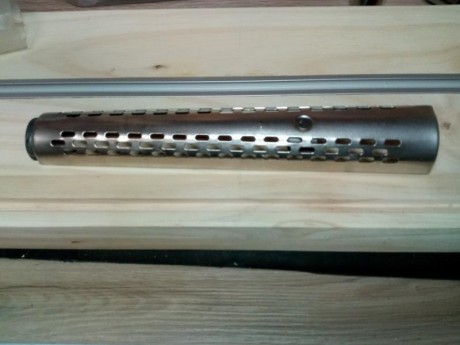 VENDIDO!!! Guardamano ventilado en acero inoxidable para Ruger Mini 14
Muy buen estado de conservación.
30€ 00