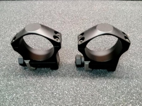 Anillas Nightforce Ultralite 34mm 1" Medium
En muy buen estado de conservación sin marcas.

Un saludo 00