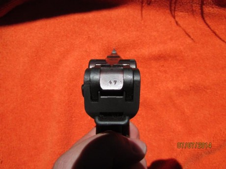 Buenas a todos. Vendo una Luger P08, 1920 frabicada por DWM en 1925. En calibre 7.65 parabellum.Tambien 00