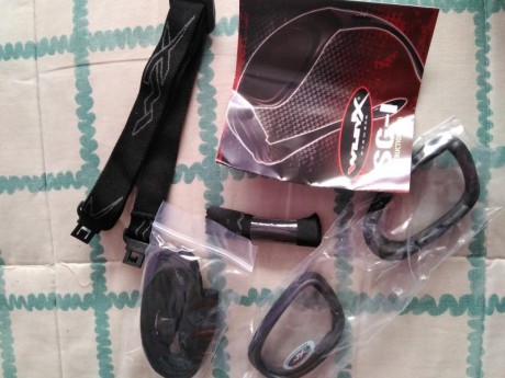 Vendo estas gafas nuevas a estrenar, aún vienen con las etiquetas, se incluyen dos pares de cristales, 00