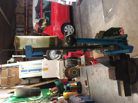 Hola buenas tardes por cambio de màquina pongo està Dillon mod. Esquare Deal B con  Die calibre  9 mm 00