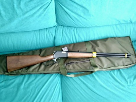 Vendo Carabina marca Browning FN del calibre 22 lr de palanca. La carabina esta en perfectas condiciones 02