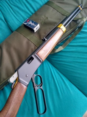 Vendo Carabina marca Browning FN del calibre 22 lr de palanca. La carabina esta en perfectas condiciones 00