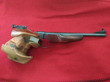 Pues eso, que por dejar el tiro con arma corta, y centrarme un poco mas en el arma larga, he decidido 02