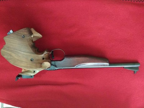 Pues eso, que por dejar el tiro con arma corta, y centrarme un poco mas en el arma larga, he decidido 01