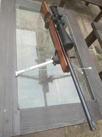  IMG_20170226_175903.jpg 



En muy buen estado incluye bípode y visor ZOS se puede probar en Cantabria 00