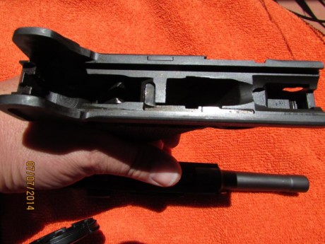 Liquido una de mis Luger, necesito espacio. Es una 1920, del  7.65 parabellum, fabricada en 1925, con 11