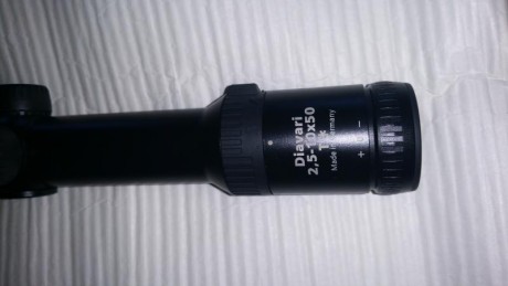 HOLA BUENOS DIA 

VENDO VISOR ZEISS DIAVARI 2,5-10X50 T* 

en muy buen estado comprado en el 2006 esta 12