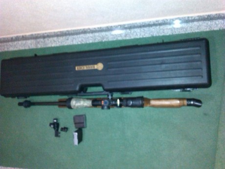 Buenos días, 

Un buen compañero de tiro me ha pedido que ponga su rifle a la venta en el foro, el calibre 01