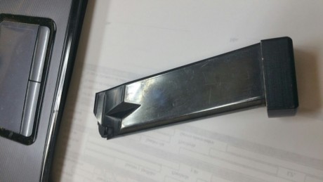 VENDIDOS  2 cargadores para pistola LLAMA MAX y PARA ORDENANCE, calibre 45 acp , con tapeta mas 1cartucho 00