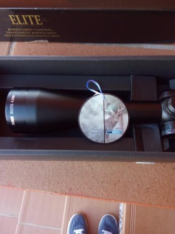 vendo visor bushnell elite 4200 2.5-10x50 con reticula iluminada en segundo plano focal,tubo de 30.
hecho 00