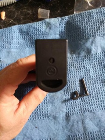 Se vende conjunto para recorridos de tiro, compuesto por una funda ghost, con su cinturón y un portacargador, 00