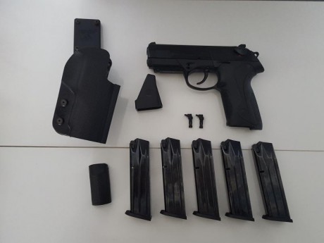Hola, pongo a la venta mi beretta px4 storm 9mm, la compre hace un año y la pistola esta nueva y cuidada, 20