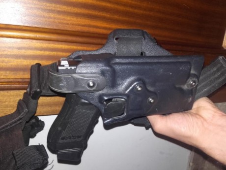 Saludos compañeros,

Pongo a la venta, muy a mi pesar, mi excelente GLOCK 17 de 4ª GEN. No voy a decir 00