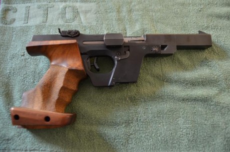 por haber comprado una GSP EXPERT nueva, pongo a la venta esta WALTHER GSP del calibre 32 WC.
se encuentra 01