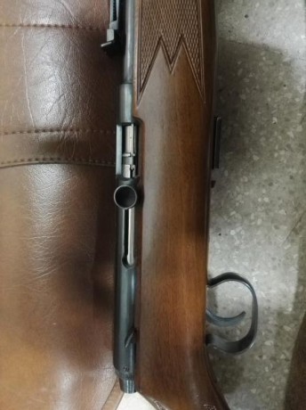 Vendo carabina marca KRICO cal.22 en perfecto estado de conservación. No la he utilizado
Precio 200 euros 00