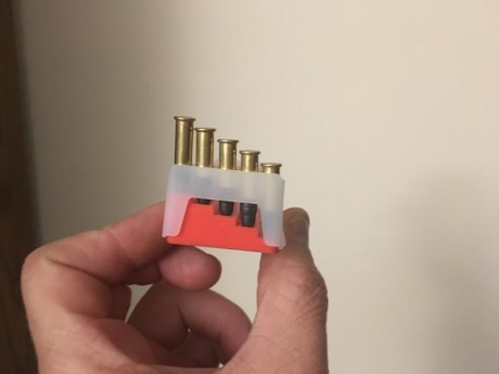 Se fabrican soportes para pistola en diferentes 
colores y medidas dependiendo del arma
son muy ligeros 00