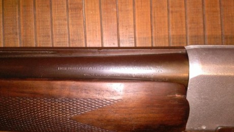 Hola a todos,

Pongo en venta una repetidora del 12/70 de gases de la marca PERFEX,fabricada por la Armurerie 12