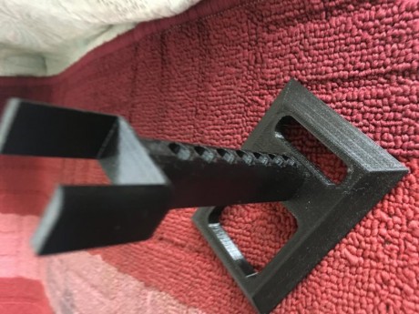 Se fabrican soportes para pistola en diferentes 
colores y medidas dependiendo del arma
son muy ligeros 70