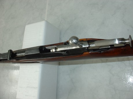 Hola Compañeros

Vendo extraordinaria pieza de Mosin Nagant mod.Dragon/91/30 y el SVT40 Tokarev en inmejorable 01