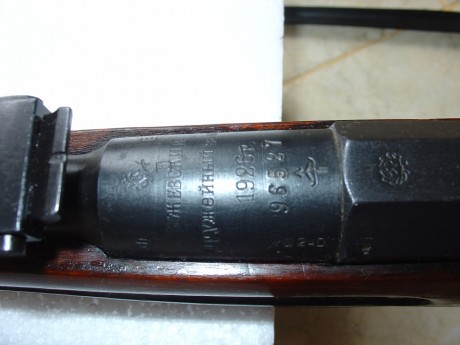 Hola Compañeros

Vendo extraordinaria pieza de Mosin Nagant mod.Dragon/91/30 y el SVT40 Tokarev en inmejorable 00