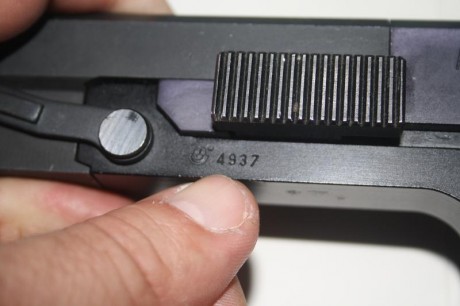 Fas 602 (dómino), hay dos distintas, 250 más portes cada una, ambas en buen estado, sin dar ningún tipo 41