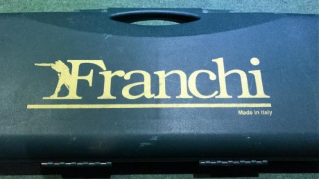 Vendo escopeta FRANCHI SPORTING , se compró para iniciarme en el tiro al plato y no he tenido ocasión, 02