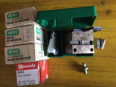 Vendo conjunto de accesorios para poder producir proyectiles del calibre .243 Winchester.
Todo por 100 00